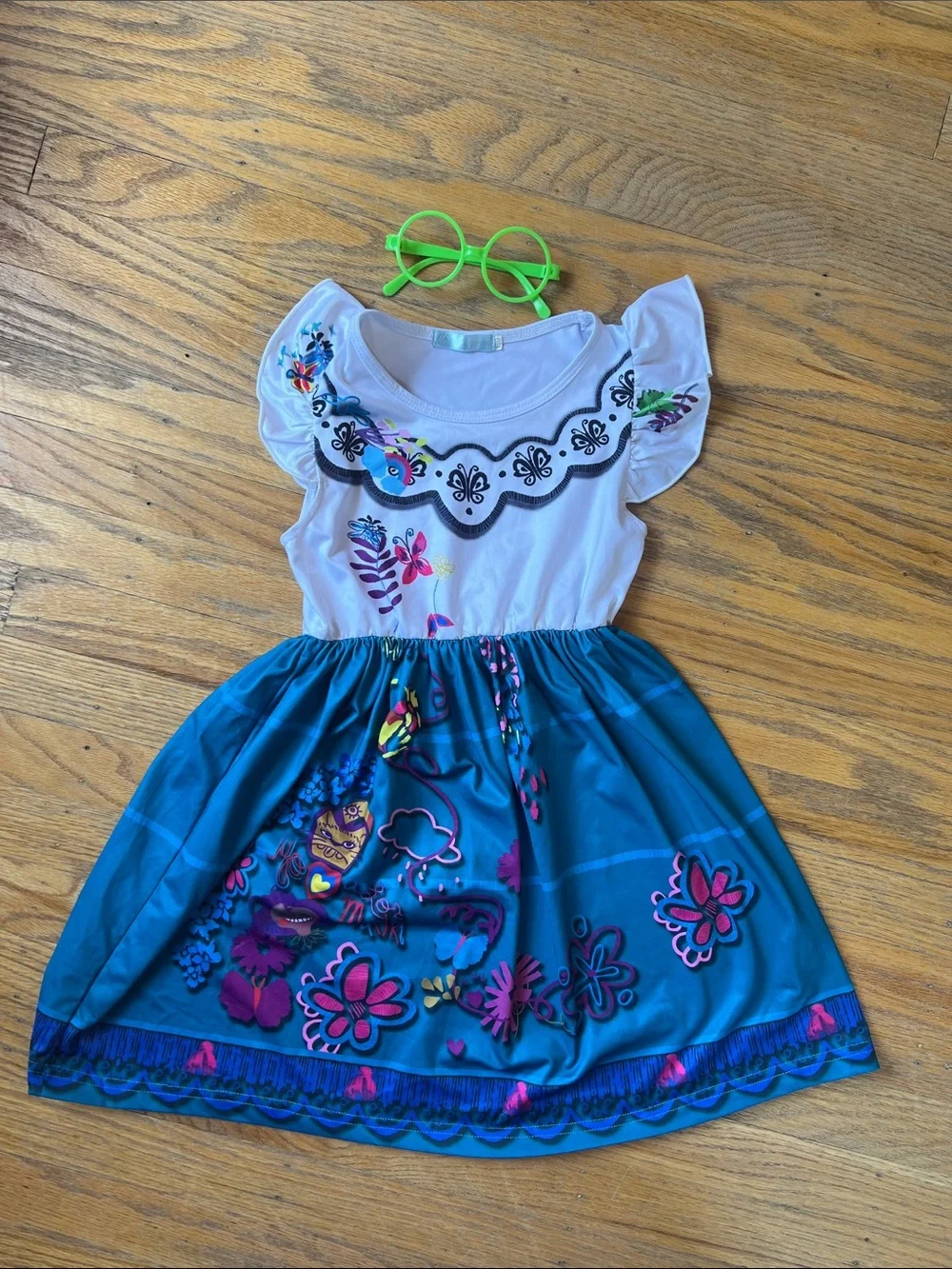 Girls disney mirabel dress and glasses
